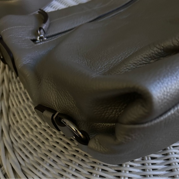 NWOT Coach F15064 Metallic Silver Hobo Satchel Shoulder Bag FREE wallet - Picture 7 of 13